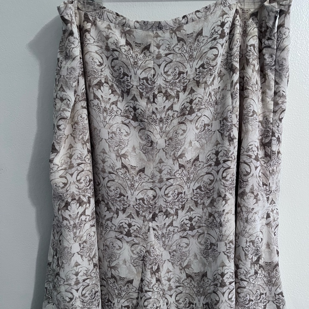 Access beige and cream skirt